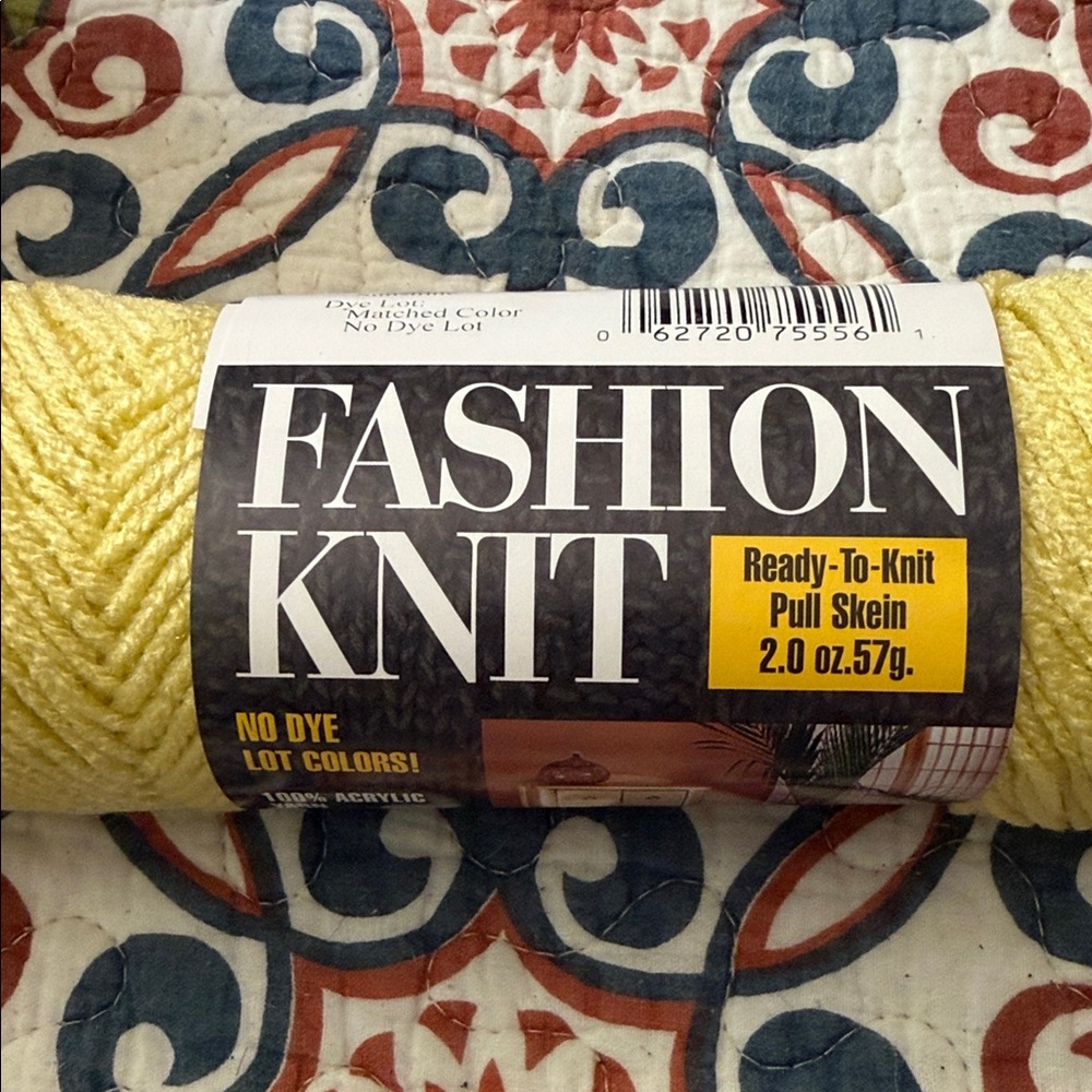 Fashion Knot Yellow Yarn Bundle 18 skeins - Picture 2 of 6